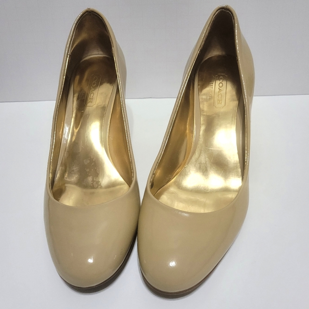 Coach 'Salma' nude heels, size 6